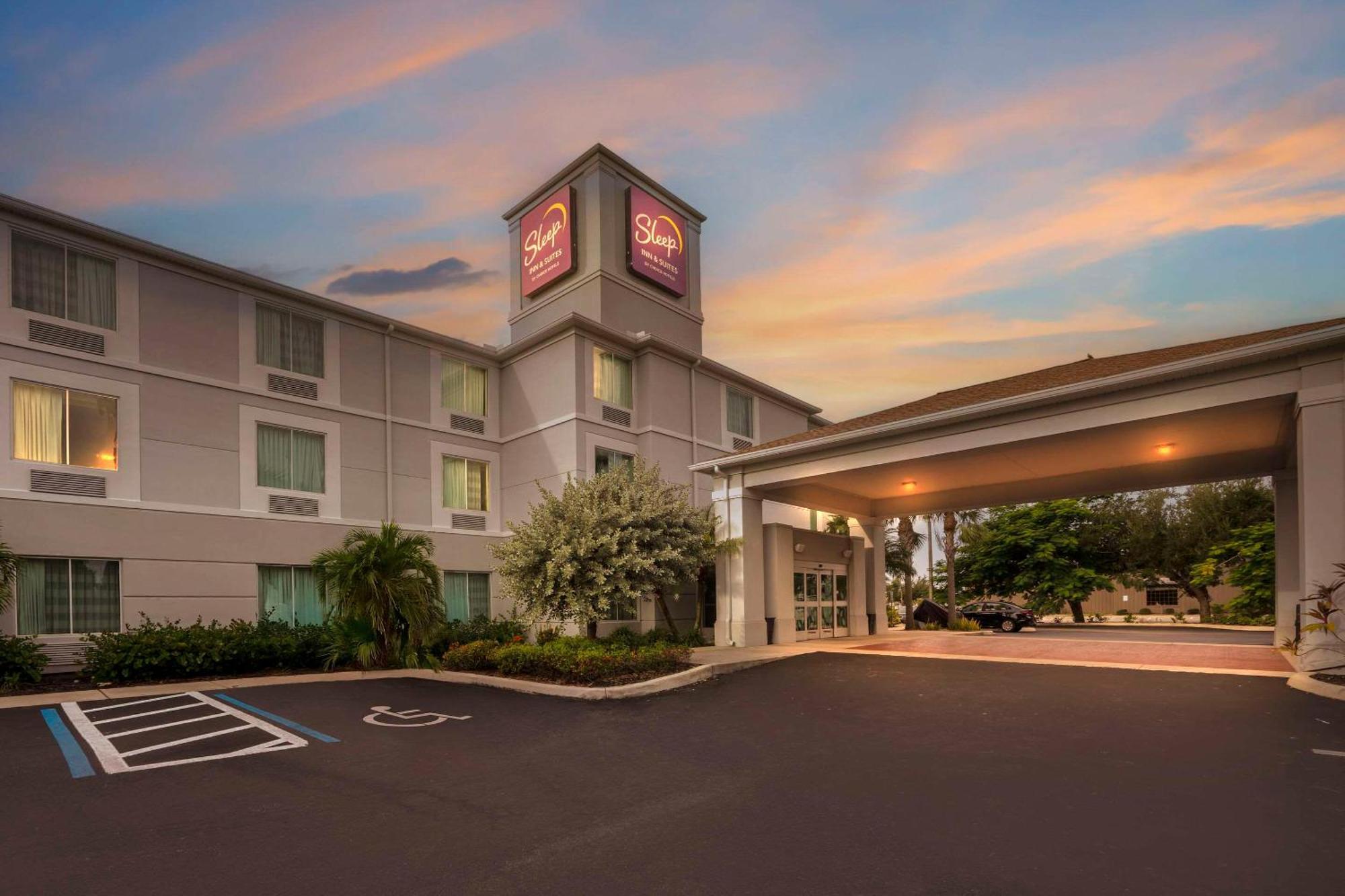 Sleep Inn & Suites Port Charlotte-Punta Gorda Esterno foto