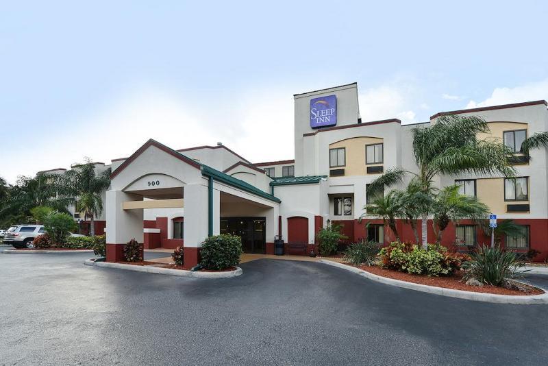 Sleep Inn & Suites Port Charlotte-Punta Gorda Esterno foto